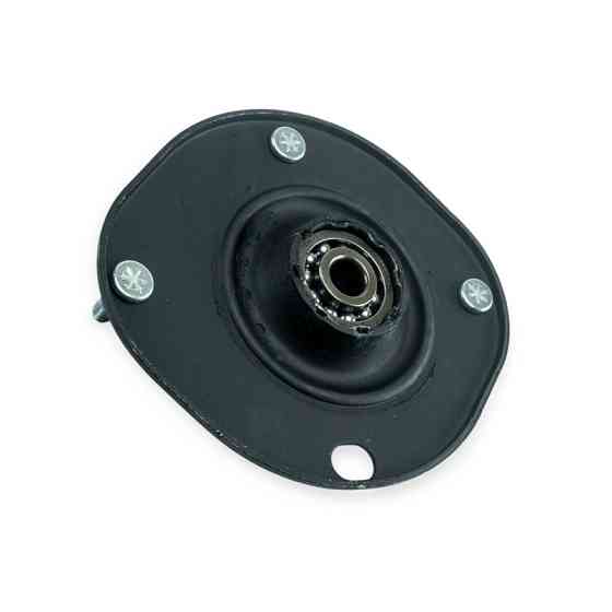 Опора стойки Ланос верхняя c болтами и подшипником левая (люстра) ( ) передней Мукачево