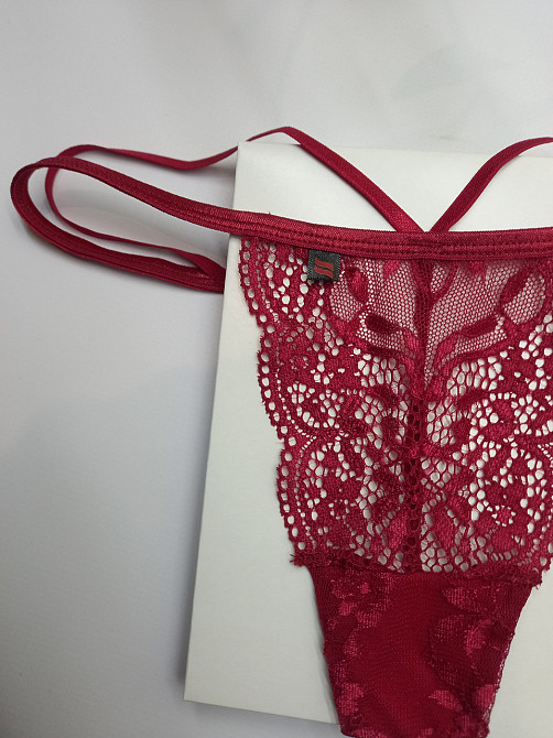 Жіночі мереживні трусики стрінги Obsessive Ivetta L-XL бордові Славута - фото 4