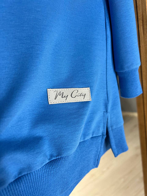 Свитшот женский My city 8054 удлиненный с воротничком разрезы по бокам оверсайз 48 , синий, 48 Киев - изображение 3