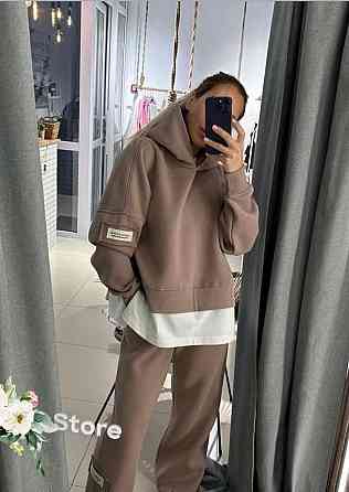 Жіночий стильний костюм з імітацією футболки, тринитка на флісі Бежевий Одеса