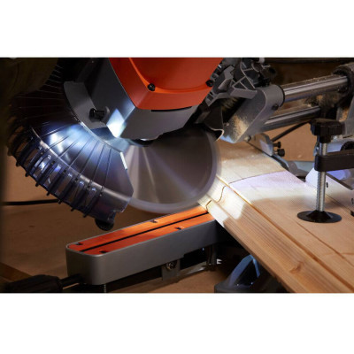 Торцовочная пила Black&Decker 1600 Вт, диск 216х30 мм, 4800 об/мин, XPS, вес 12 кг (BES700) Винница - изображение 7