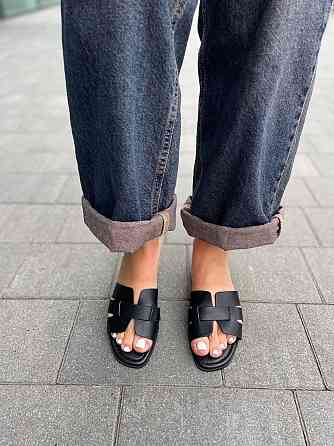 YES MILE Зручні жіночі шльопанці зі штучної шкіри чорні на низькому ходу YES MILE SF-16 р. 36-4 Коломия