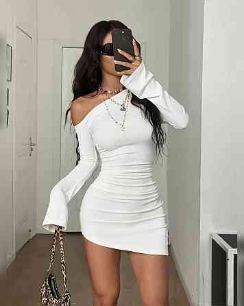 Жіноча приваблива стильна коротка сукня мікродайвінг Білий Одеса