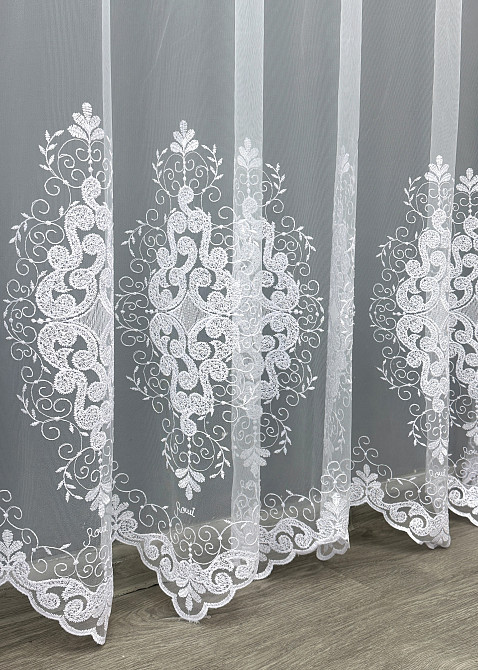 Тюль VR-Textil 1842т Фатин з вишивкою Холодний білий 300х270 см (40-199) Київ - фото 7