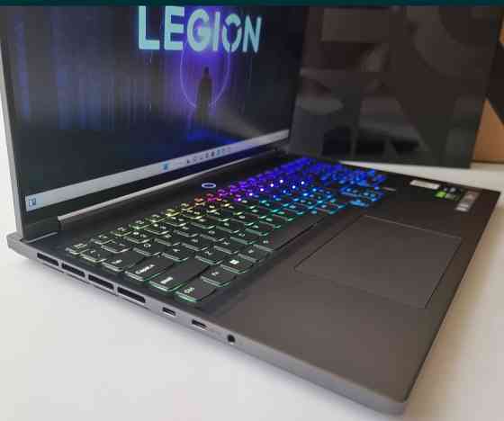 Ноутбук: Lenovo Legion 7(2023) 19,13900H/RTX 4070 8Gb/RAM 16Gb/SSD1TB/240Hz. Київ