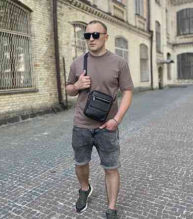 Шкіряна чоловіча сумка 17х21х5, барсетка через плече Tiding Bag 4134A чорна Київ