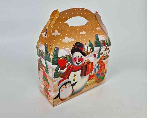 Новорічна подарункова картонна упаковка для цукерок (10000 грм) No199н "Ярмарка подарунків" (1 шт.) Харків