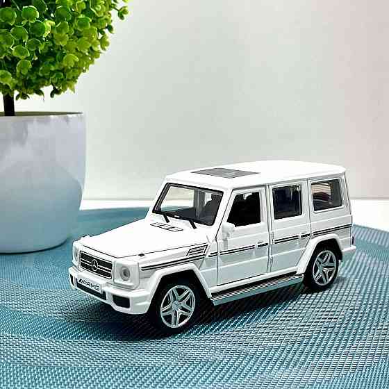 Машина TK Uniion Group Auto Expert Mercedes Gelonendewagen Гелендваген 1:32 Біла (LF - 16127) Чернігів