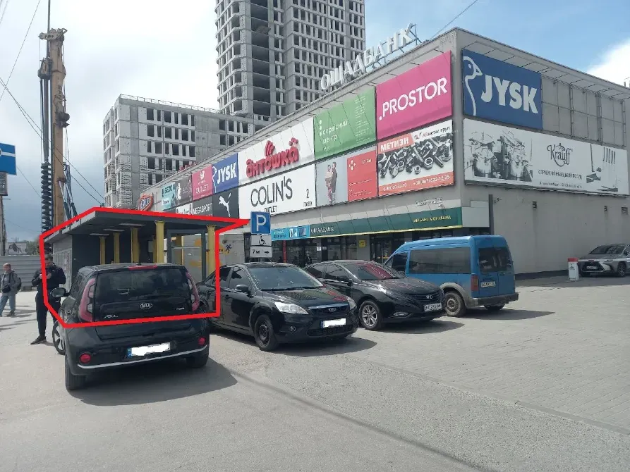 30 м2, електрика 10+ квт води і су немає. Гарний автомобільний і пішохідний трафік. Сильний якір в виді ТЦ "Наша Правда" Дніпро - фото 1