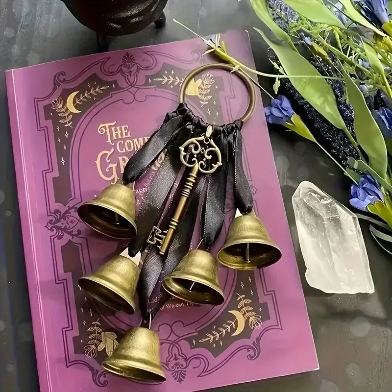 Ведьмин колокольчик-оберег – бронзовый подвесной колокол для защиты дома Киев - изображение 3