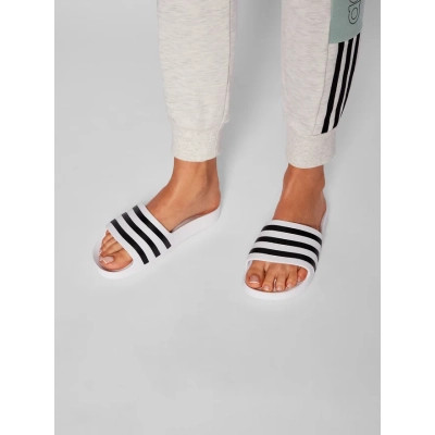 Шлепанцы Adidas Adilette Aqua F35539 білий 40 2/3 (7UK) 25 см (4060509397328) Винница - изображение 5