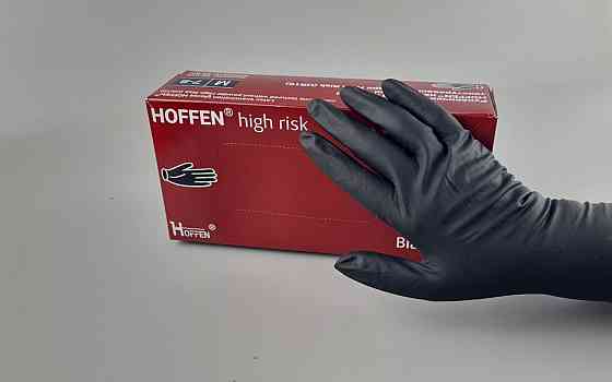 Резиновые перчатки 