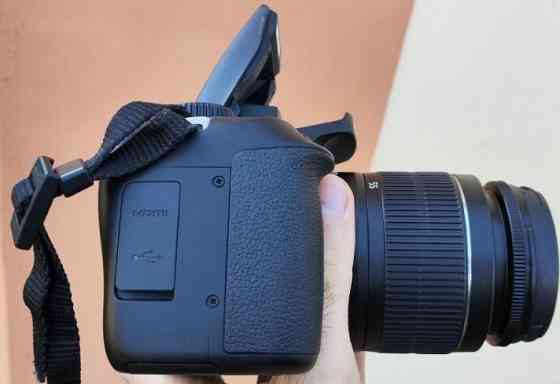 Дзеркальний фотоапарат Canon 4000D Київ