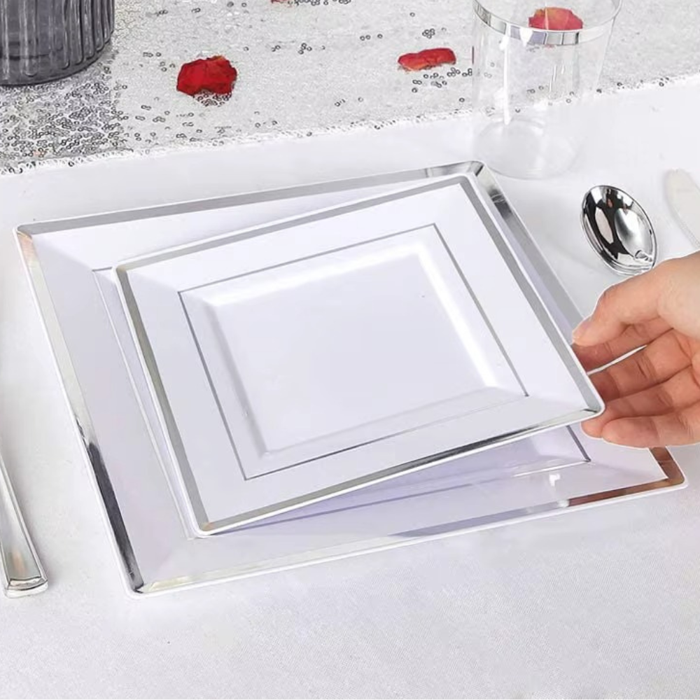 Набор тарелок пластиковых 12 шт,десертные 16.5 см и обеденные 24 см,квадратные с серебристым контуром Каменец-Подольский - изображение 1