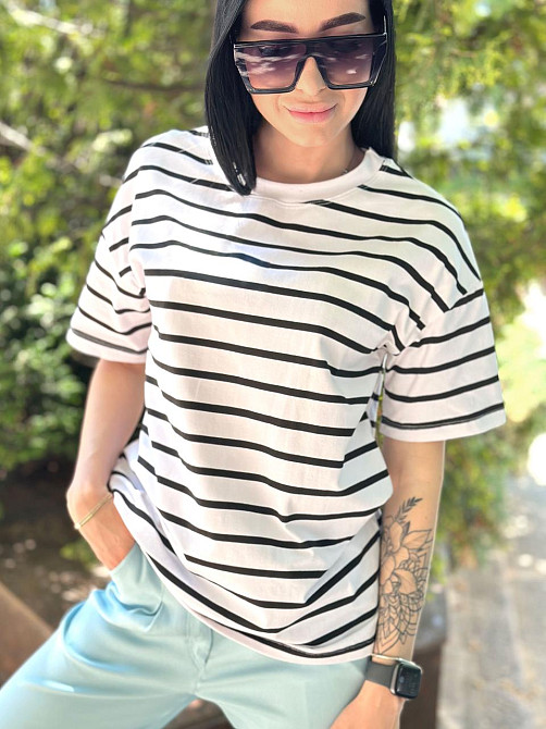 Удлиненная футболка в полоску 