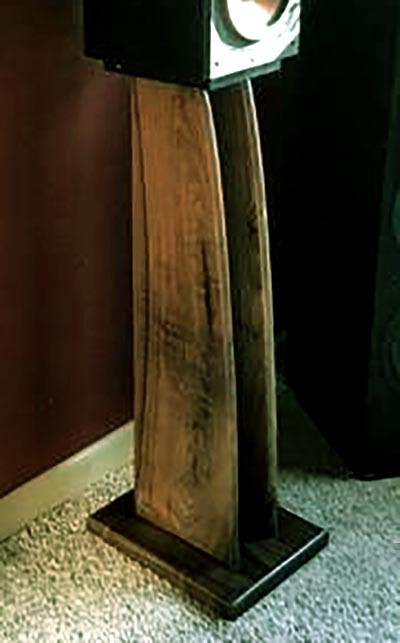 Стойка под акустику 