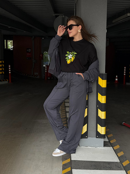 Жіночий трикотажний костюм оверсайз з широкими штанами Графіт XS/S Харків - фото 7