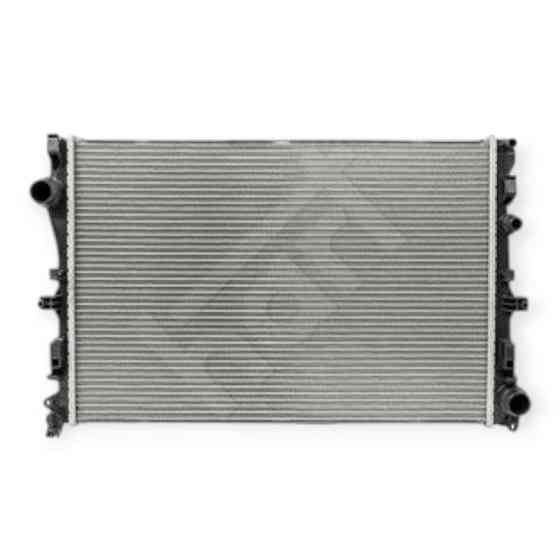 Радіатор охолодження двигуна автомобіль Мерседес Бенз C-Class (W205), E-Class (W213), GLC (X253) 13- Мукачево