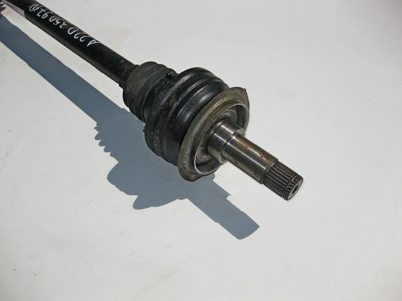 Mercedes-Benz  A2203509710 Напіввісь задня S-Class W220 Одесса - изображение 2