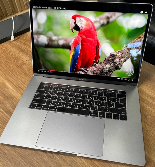 Ноутбук MacBook Pro A1707 / i7/ 16Gb. / SSD512Gb. / AMD Radeon 450 Київ - фото 4