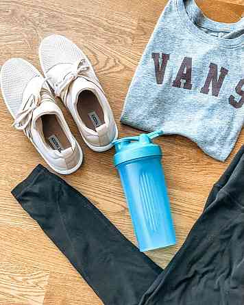 Шейкер спортивний BlenderBottle Classic Loop 28oz/820ml Teal Кам'янське