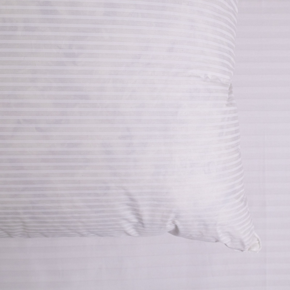 Подушка пухова YouStar 50% пух 50% перо Тік смужка - пружна 40x40 см (Білий) з сумкою-чохлом Суми - фото 7