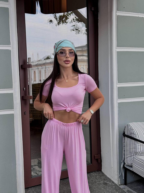 Жіночий трендовий костюм з м'якої натуральної тканини турецька віскоза Барбі Одеса - фото 1