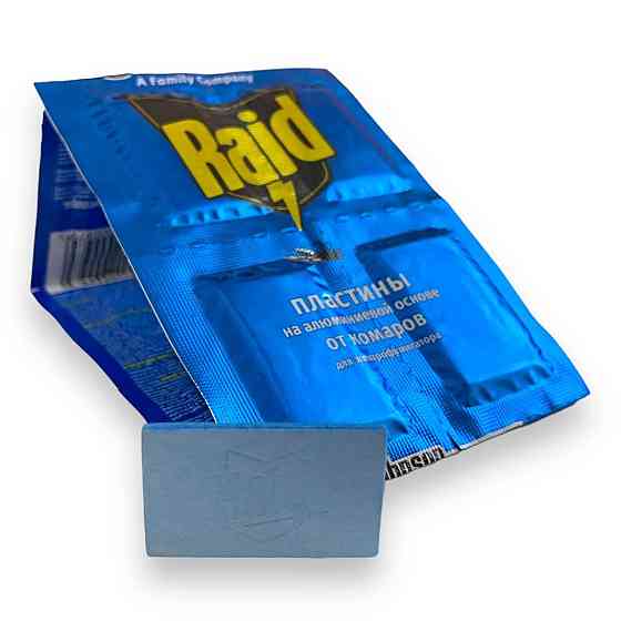 Пластини Raid від комарів 10 шт — тривала дія до 10 годин, алюмінієва основа, для електрофумігатора Харків