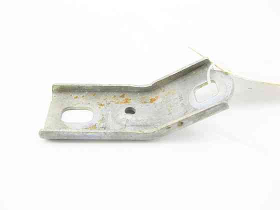 Mercedes-Benz  A2462410021 Кронштейн на подушці двигуна праворуч CLA Shooting Brake X117 CLA C117 GLA X156 A-class W176 B-class W242 B-class W246 Одеса