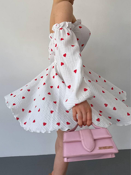 Жіноча романтична міні сукня у сердечки з відкритими плечами муслін 100% бавовна Одеса - фото 2
