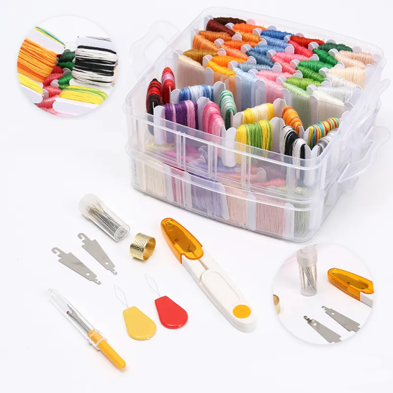 Набір аксесуарів для вишивання в пластиковому контейнері, набір №3 Кам'янець-Подільський