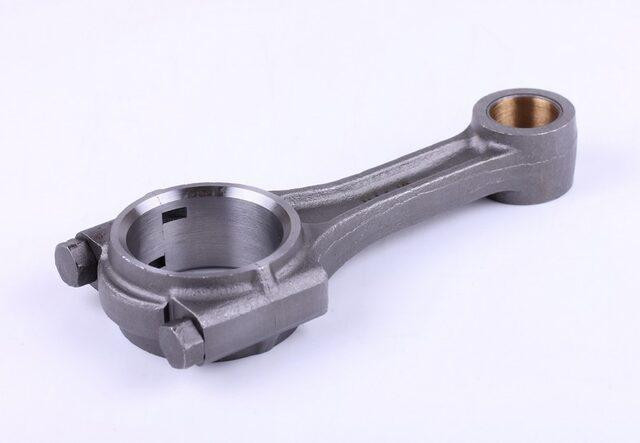 Шатун на дизельный двигатель 180N Мукачево - изображение 1