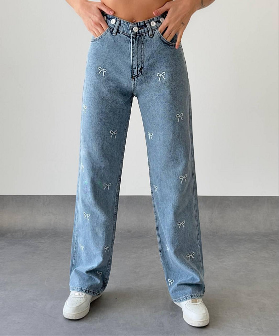 Женские прямые джинсы с бантиками на высокой посадке Одесса - изображение 1