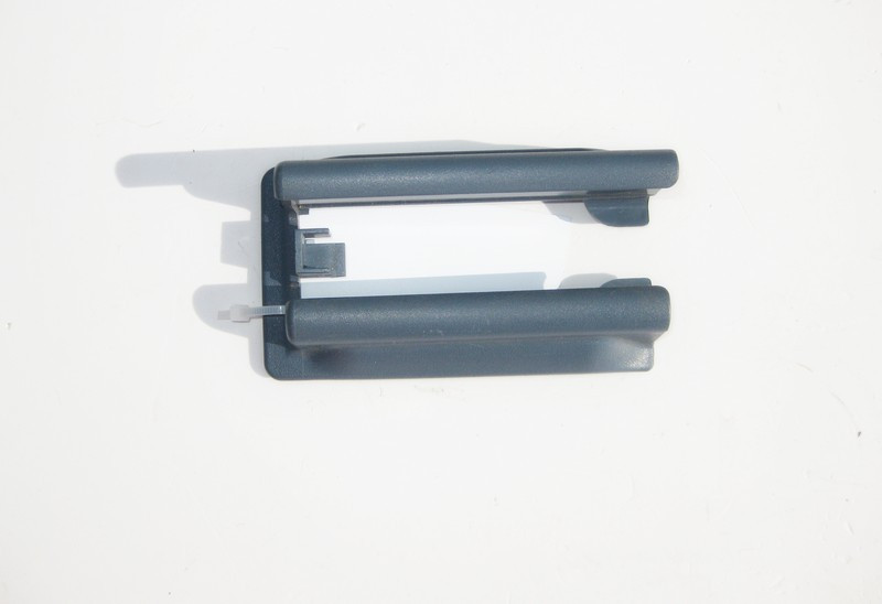 Mercedes-Benz  A2119190720 5C56 Зовнішня задня кришка санки лівого сидіння синя E-Class W211 Одесса - изображение 1