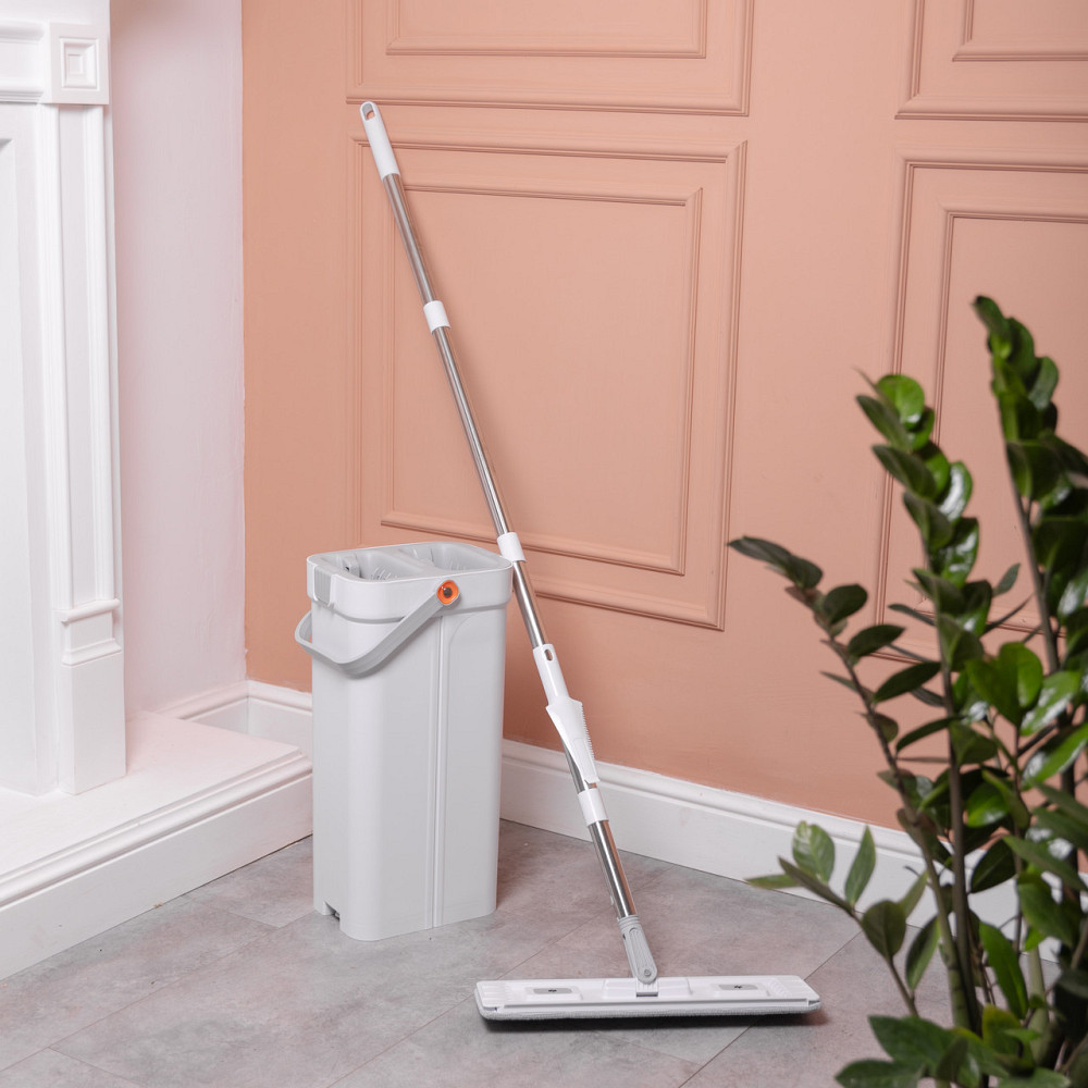 Набір для прибирання з плоскою шваброю та двосекційним відром з віджимом, насадка з мікрофібри, компактний HP-35015-19 Коломия - фото 1