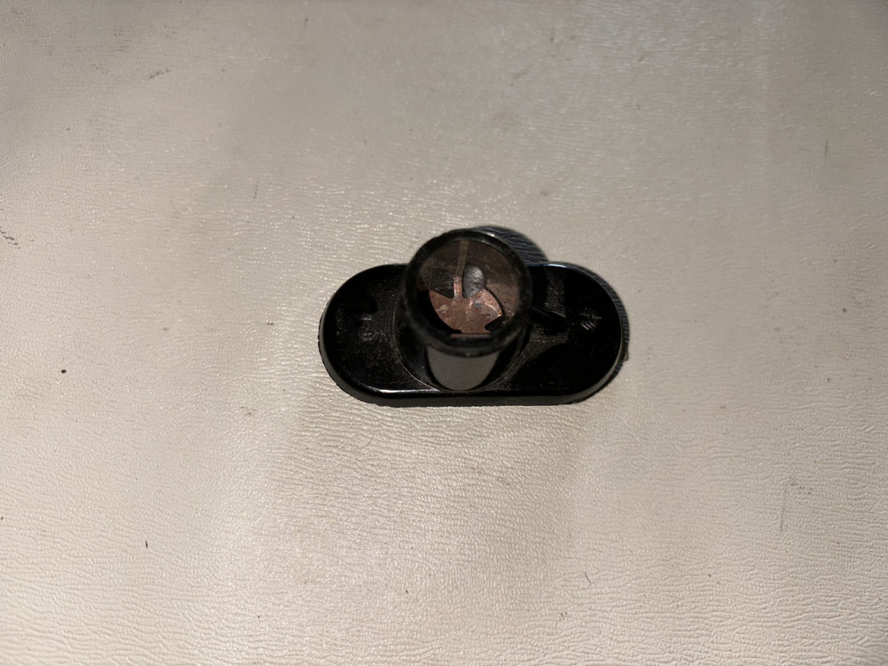 Бігунок розподілювача запалювання безконтактний (з гумосом) ГАЗ-53, ЗІЛ-130. Харків - фото 1