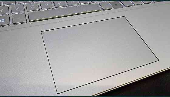 Ноутбук 17.3 ips HP ENVY 17-cg1002nf - i7 1165G7/Xe/MX 450/ 16gb/1tb Киев