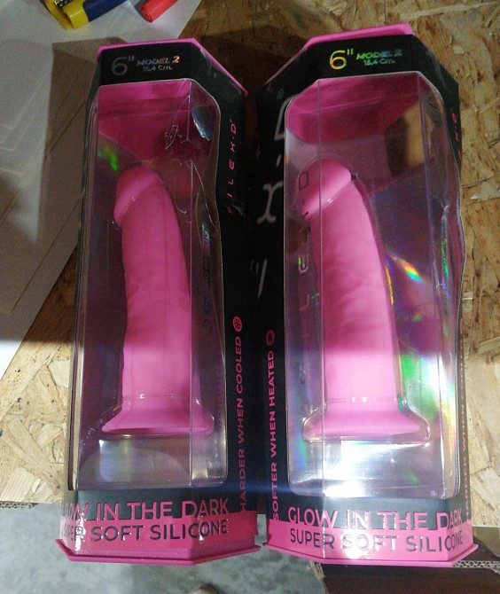 Фаллоимитатор SilexD Robby Pink Glow in the dark (мятая упаковка!!!) Sex Aura Киев - изображение 3