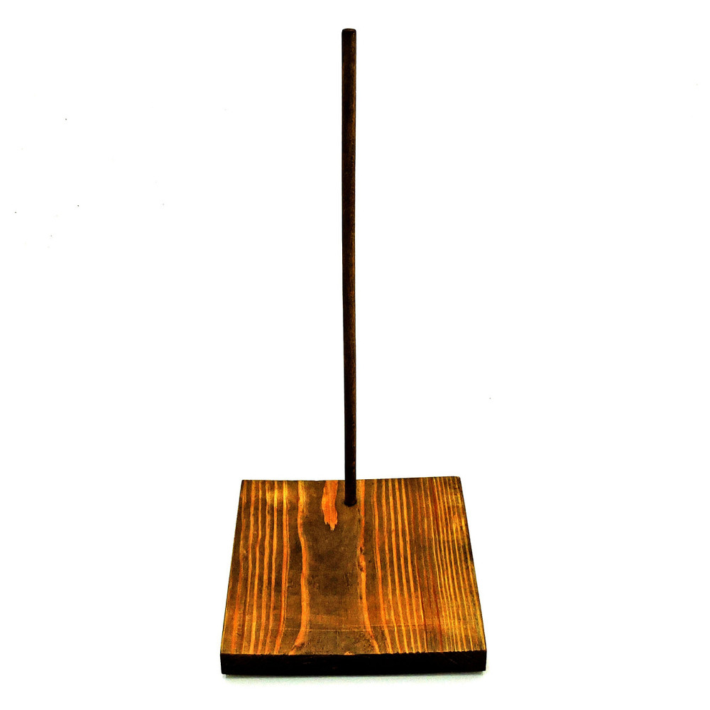 Подставка для кукол 