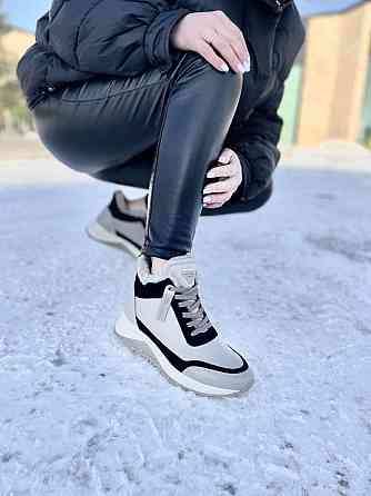 Без бренда Кроссовки женские VLADEKS капучино натуральная кожа зимние 40р.41р. (5316) Коломыя