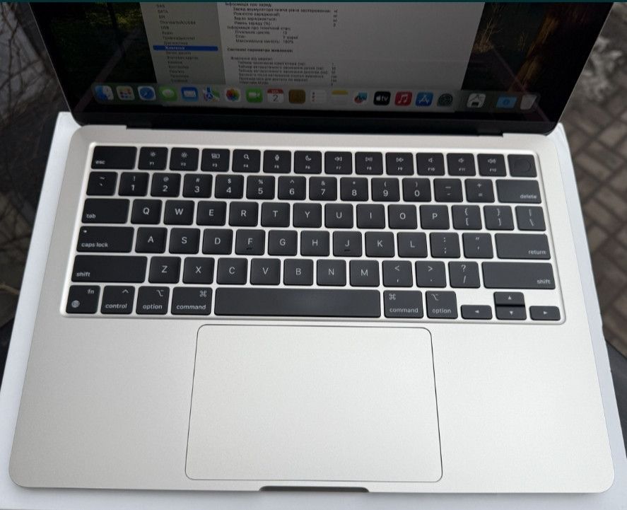 Ноутбук Open Box MacBook Air 13” 2024 M3 8/256gb Starlight Київ - фото 5