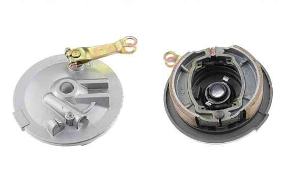 Кришка барабана гальмівного (перед) Зубр (+привід спідометра) Мукачево