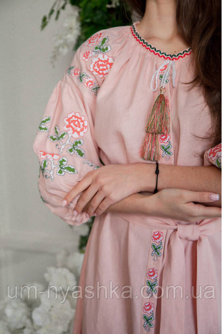 Біле вишите плаття Світанок рожева Кривий Ріг - фото 2
