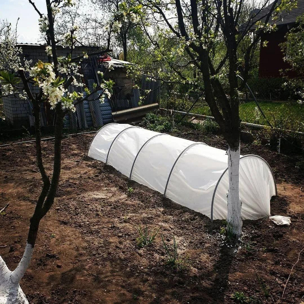 Парник 3 м 60 г/м2 складной для дачи из белого агроволокна Днепр - изображение 7