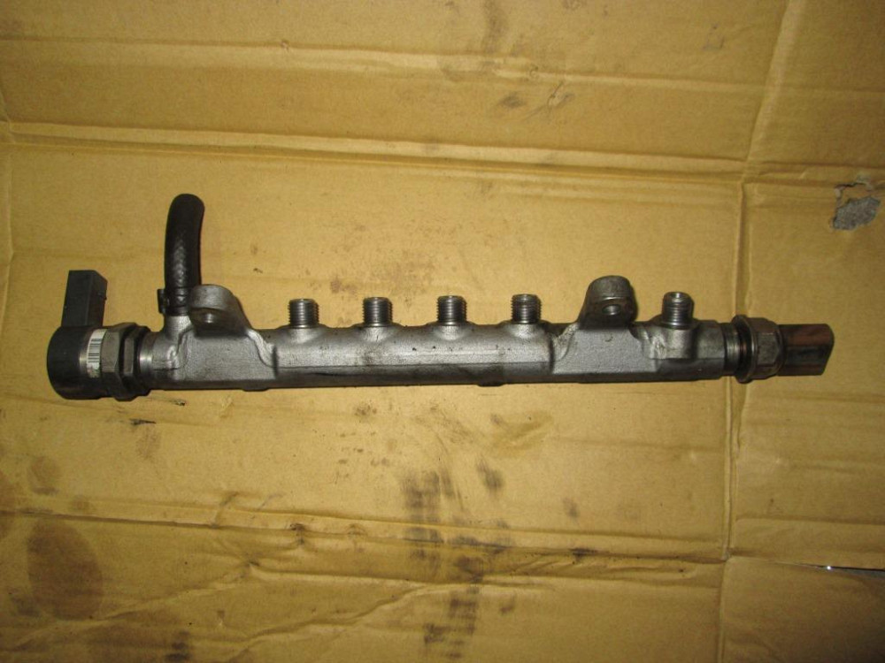 Паливна рейка Volkswagen T5 (Transporter) 2.0 2010-2014 Ковель - изображение 1