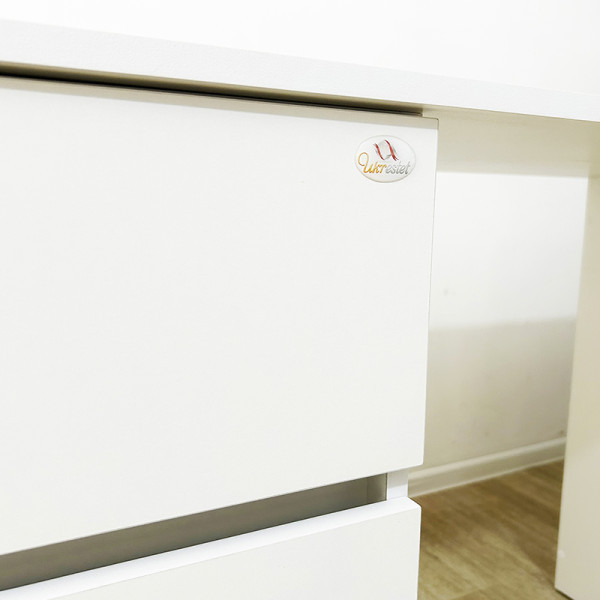 Манікюрний стіл с двома тумбами Київ - фото 3