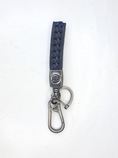 Брелок до ключів плетен з карабіном VIP Вінниця - фото 1