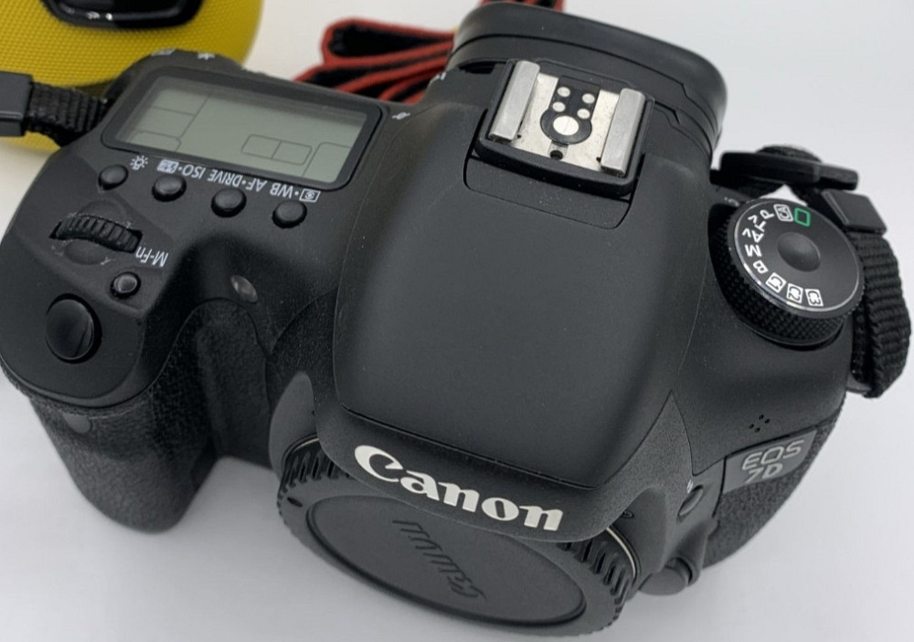 Фотоаппарат Зеркальный Canon 7D Body. Киев - изображение 7