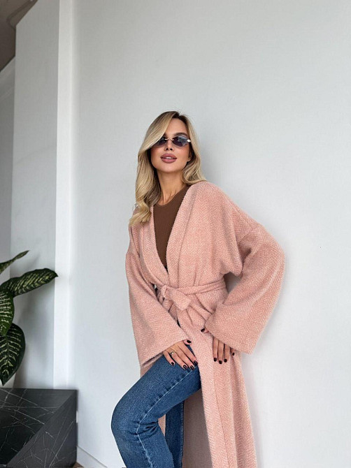 Женский длинный длинный кардиган с поясом и карманами. Персик, 46/48 Одесса - изображение 3