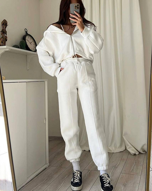 Женский стильный и комфортный тринитный костюм на флисе. Молочный, 42/44 Одесса - изображение 1